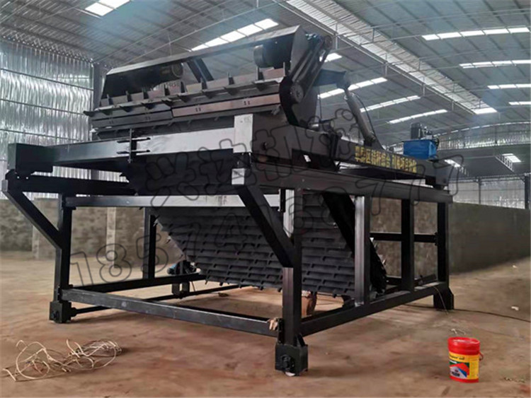 蚯蚓糞深槽翻拋機(jī)